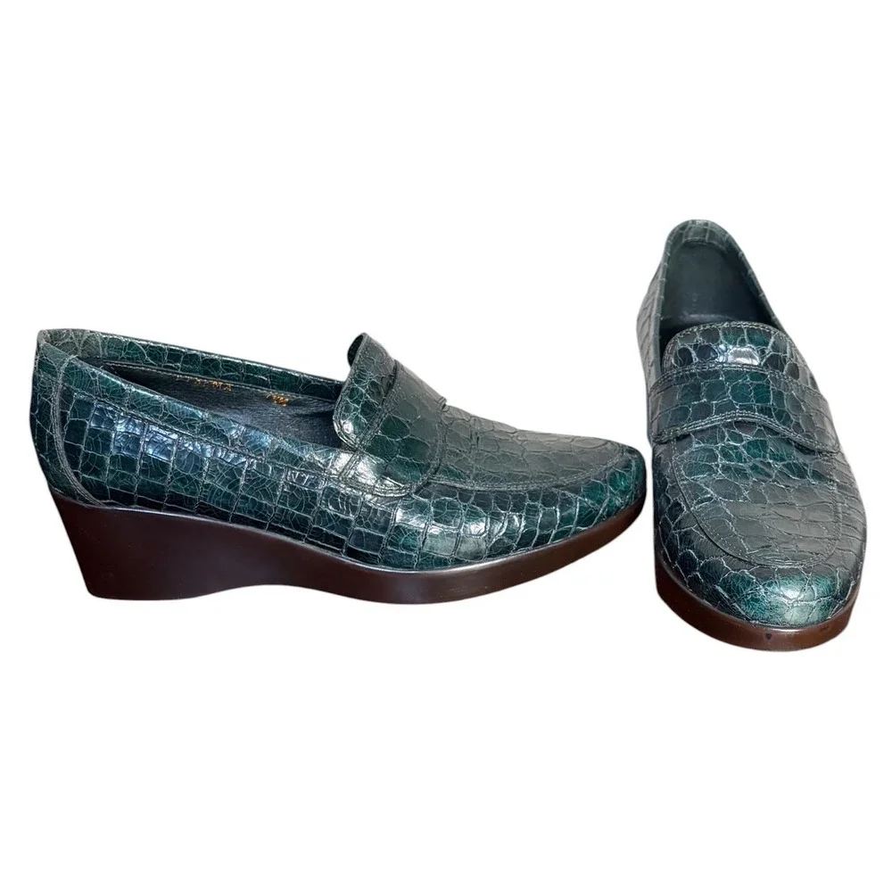 Donald J Pliner Green‎ Loafers Croc Wedge Made in Italy Women's Size 7M